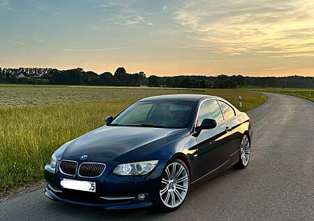 BMW 330i Coupé -