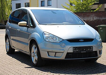 Ford S-Max TITANIUM NAVI SITZHEIZUNG TÜV