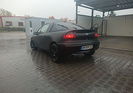 Opel Tigra 1.4i 16V -