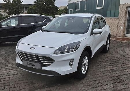 Ford Kuga Titanium + 5 Jahre Garantie bis 150.000 KM