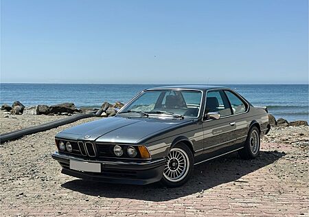 Alpina B7 Coupe (E24)