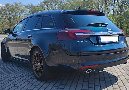 Opel Insignia Sports Tourer 2.0 BiT. CDTI Innov. ...