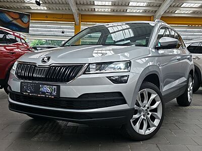 Skoda Karoq 1,5 TSI Style LED el.HK Navi Winter 19"