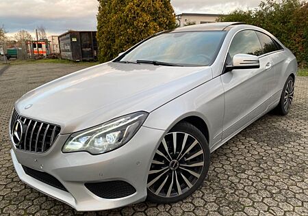 Mercedes-Benz E 220 BlueTec /d*9G Automatik*PANO*LEDER*LED*TOP