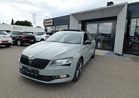 Skoda Superb Combi 2.0 Sportline 4x4 AHK PANO KAMERA