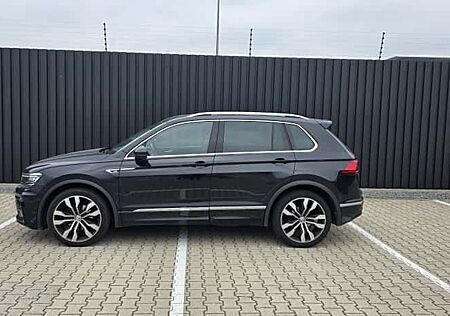 VW Tiguan Volkswagen R line pano virtual matrix volleder dsg