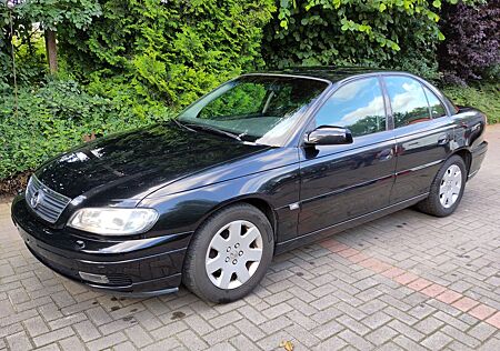 Opel Omega 2.2