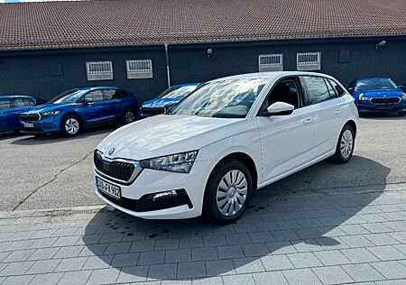 Skoda Scala COOL PLUS NAVIüSMARTLINKLED+PDC+SHZ+LED+Kl