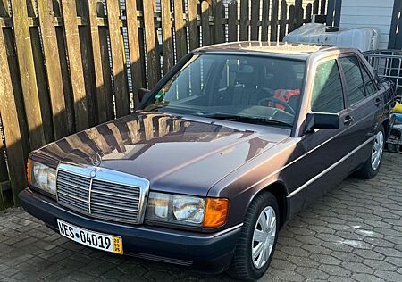 Mercedes-Benz 190