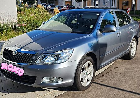 Skoda Octavia 1.4 TSI Elegance Scheckheft Inspektion
