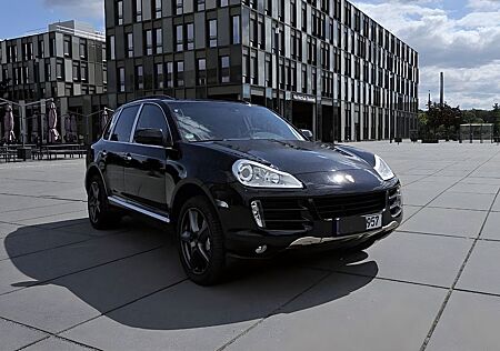 Porsche Cayenne S 4.8l PDCC, Luftf., DAB, Bose, Scheckh.