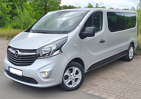 Opel Vivaro L2H1 Scheckheftgepflegt Klima PDC 9 Sitze