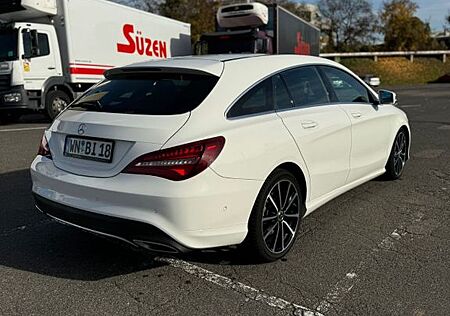 Mercedes-Benz CLA 180 WENIG KM| AUTOMATIK