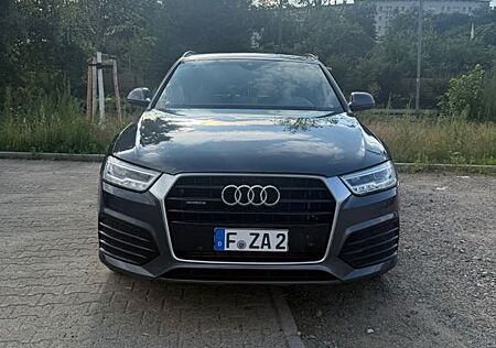 Audi Q3 2.0 TFSI 132kW quattro S tronic sport sport