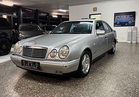 Mercedes-Benz E 230 Avantgarde*Limo*Automatik*SHD*Klima*