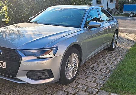 Audi A6 45 TFSI quattro S tronic design design