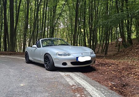 Mazda MX-5 1.9 16V 1.9 Turbo 6 Gang