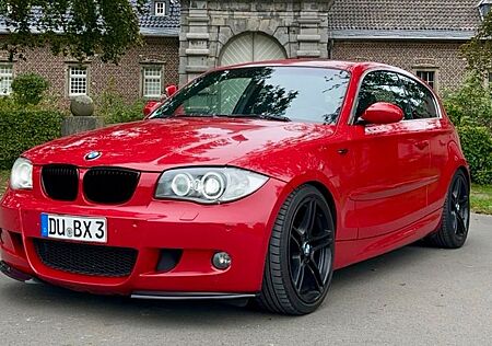 BMW 130i M-Paket/Xenon/Keyless/Leder/PP ESD/Tempomat