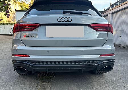 Audi RS Q3 RSQ3 2.5 TFSI S tronic quattro -
