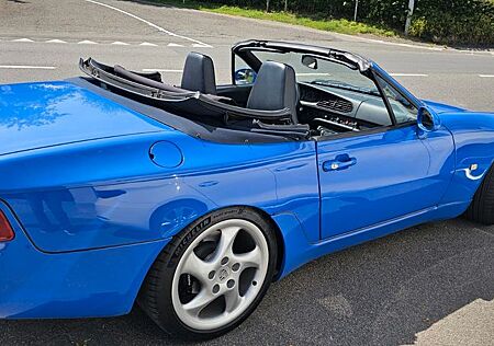 Porsche 968 Cabrio Maritime Blue