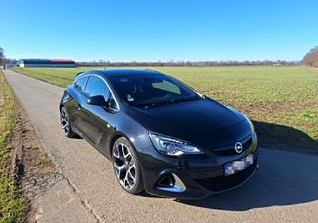 Opel Astra J OPC