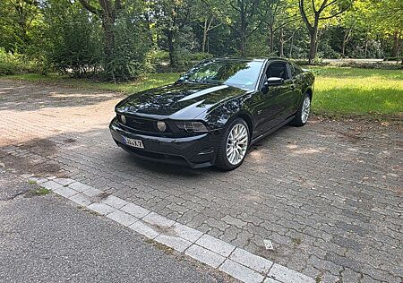Ford Mustang GT 4,6 V8
