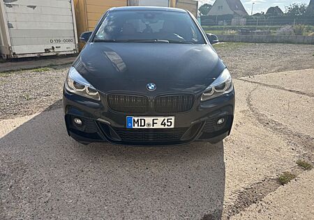 BMW 2er 220 Active Tourer 220d xDrive Steptronic M S...