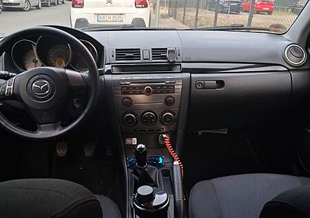 Mazda 3 1.6 Active Sport Active