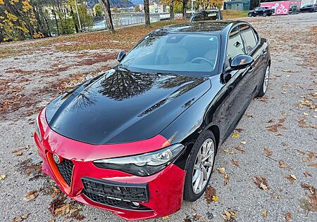 Alfa Romeo Giulia gebraucht kaufen Alfa Romeo Giulia 2.0 Turbo16V 147kW AT8 Super (Servicegepf