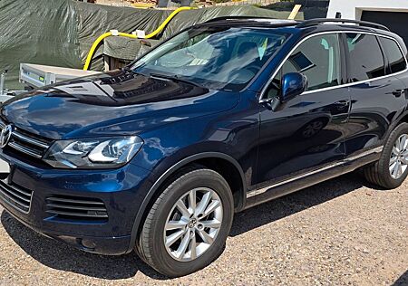 VW Touareg Volkswagen 3.0 V6 TDI Tiptronic BlueMotion Tech...