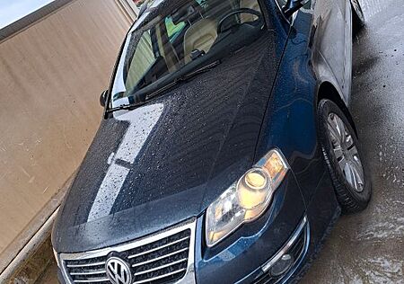 VW Passat Variant Volkswagen 2.0 Turbo FSI Tiptr. Highline...