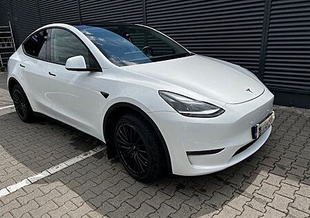 Tesla Model Y Long Range Dual Motor AWD Long Range