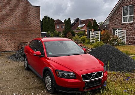 Volvo C30 in Rot , zuverlässig, scheckheftgepflegt