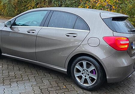 Mercedes-Benz A 180 CDI Urban Xenon Ahk Tüv 2027 PDC