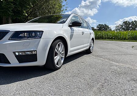 Skoda Octavia 2.0 TDI RS Combi RS