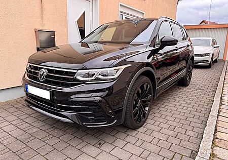 VW Tiguan Allspace Volkswagen 4-Motion | R-Line "Black Style"