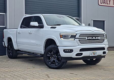 Dodge RAM 1500 5.7 4x4 Laramie Memory AHK Kamera LED