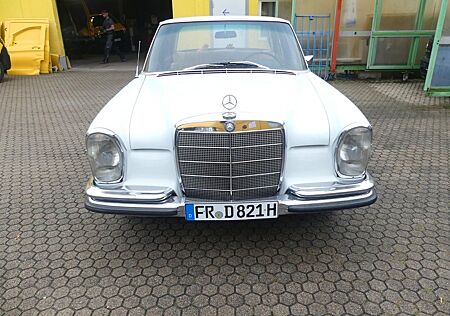Mercedes-Benz 250 250SE