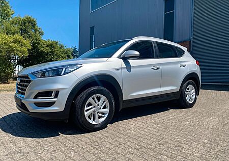 Hyundai Tucson 1.6 2WD **Ahk*Klima*Navi*Alu**