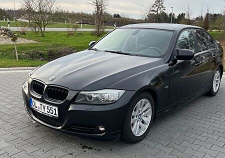 BMW 318i