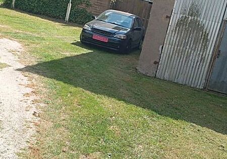 Opel Astra 1.6 Automatik -