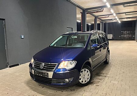 VW Touran Volkswagen Highline (export)
