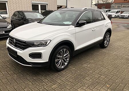 VW T-Roc Volkswagen 2.0 TDI Style Active Info CarPlay Kam