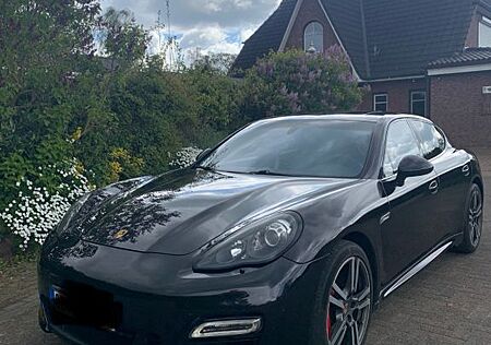 Porsche Panamera GTS