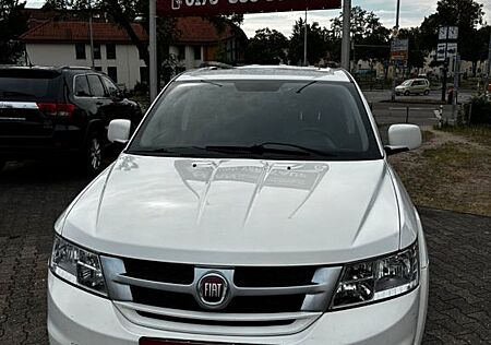 Fiat Freemont Lounge AWD Automatik