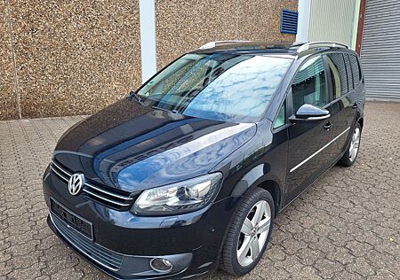 VW Touran Volkswagen 2.0 TDI 125 kW DSG Highline 7 Sitzer