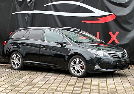 Toyota Avensis Kombi Executive2,2*Panarama*Kamera*Voll