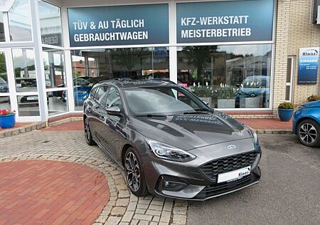 Ford Focus Turnier ST-Line LED Kamera AHK