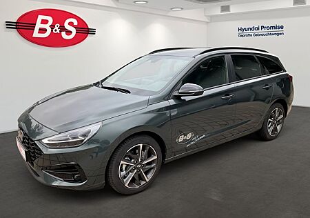 Hyundai i30 Advantage Kombi Automatik Kamera