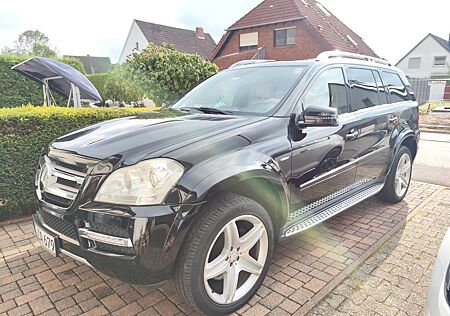 Mercedes-Benz GL 350 BlueTEC 4MATIC - Privat, 7 Sitzer